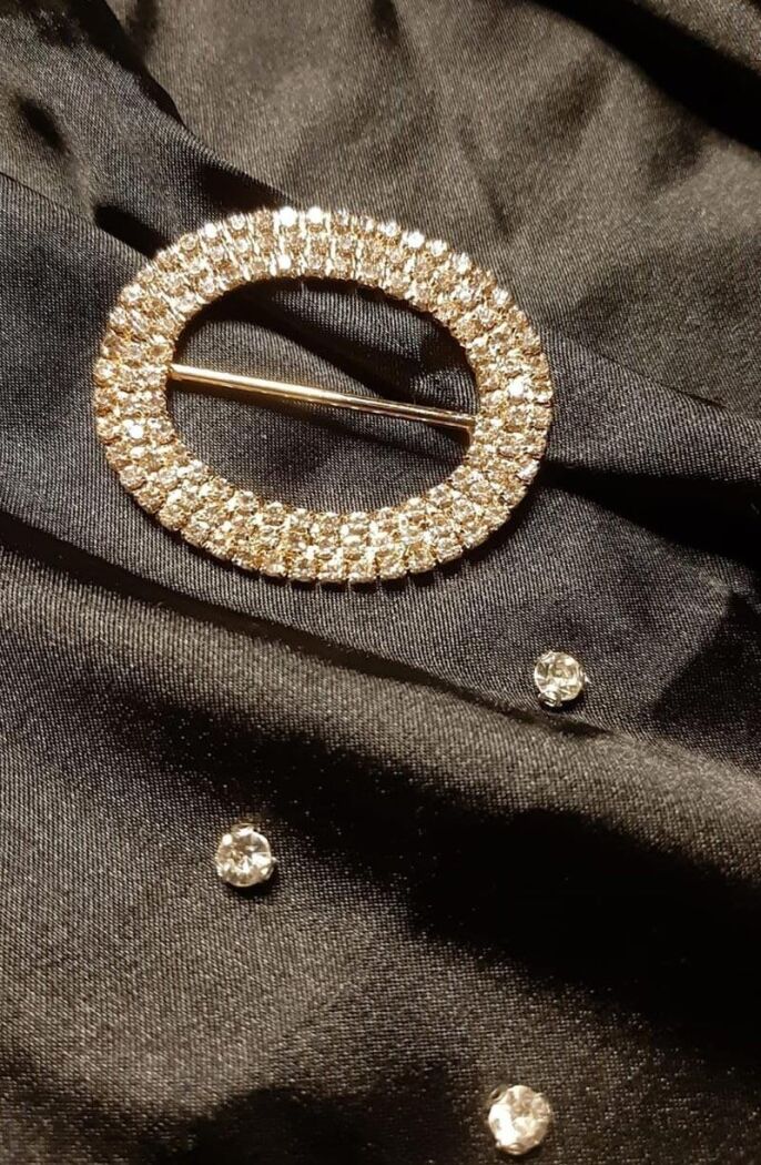 Oval Taşlı Toka Gold - 1